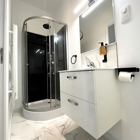 Cosy & Chic- Hyper Centre Apartment Agen