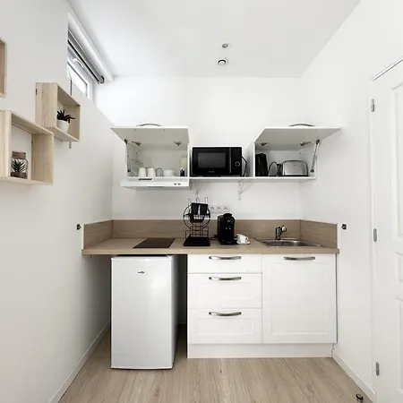 Cosy & Chic- Hyper Centre *