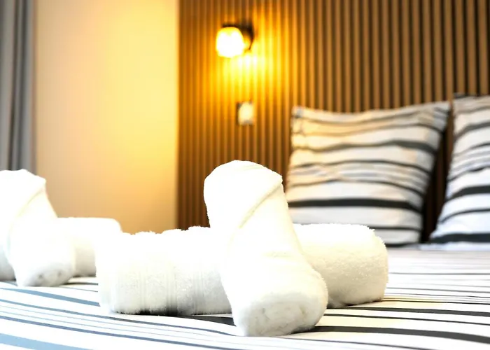 Cosy & Chic- Hyper Centre *