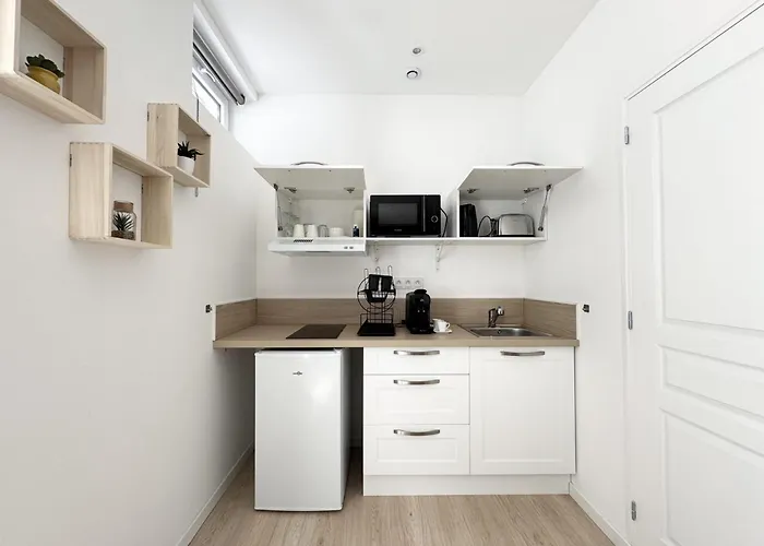 Cosy & Chic- Hyper Centre *