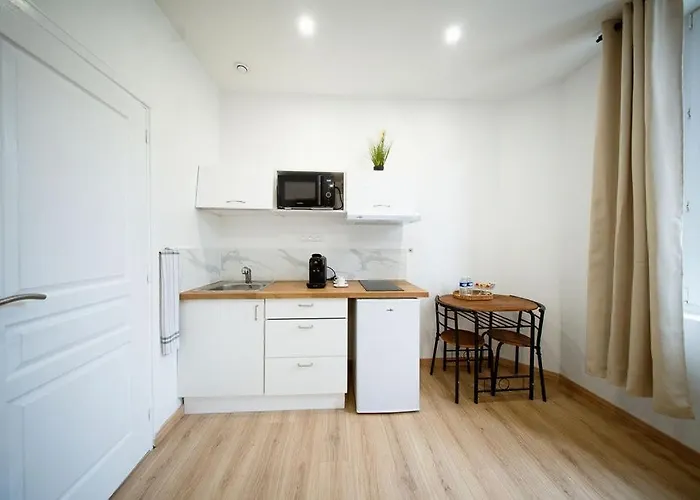 شقة Cosy & Chic- Hyper Centre *