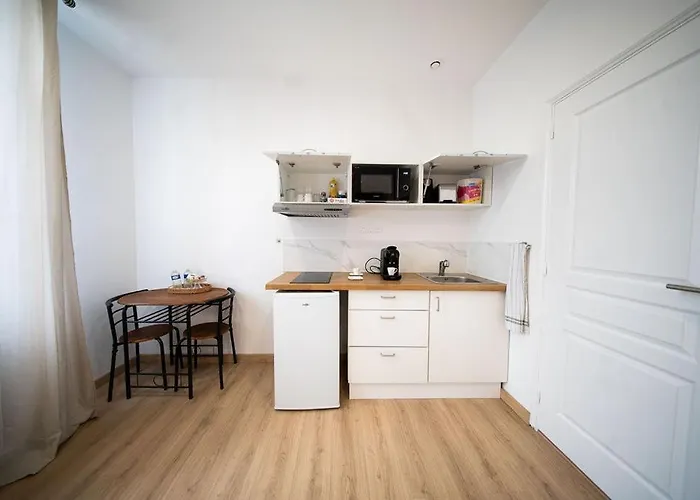 Cosy & Chic- Hyper Centre Lejlighed